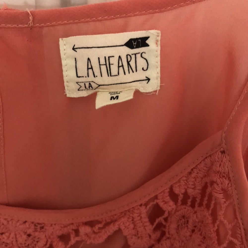 LA Hearts Crop Top - Picture 2 of 4